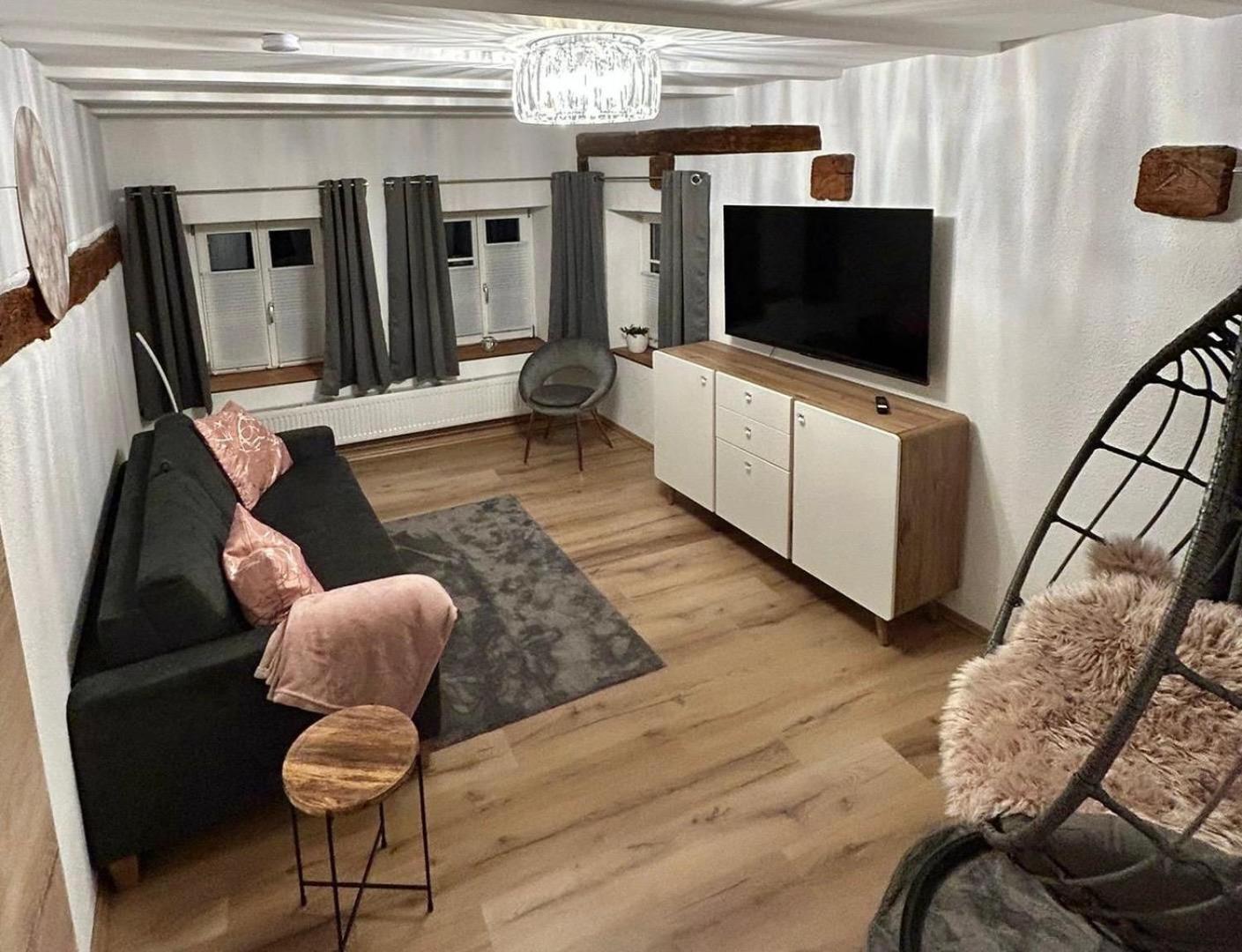 Dornroeschen Apartment ดิงเคลส์บืล ภายนอก รูปภาพ