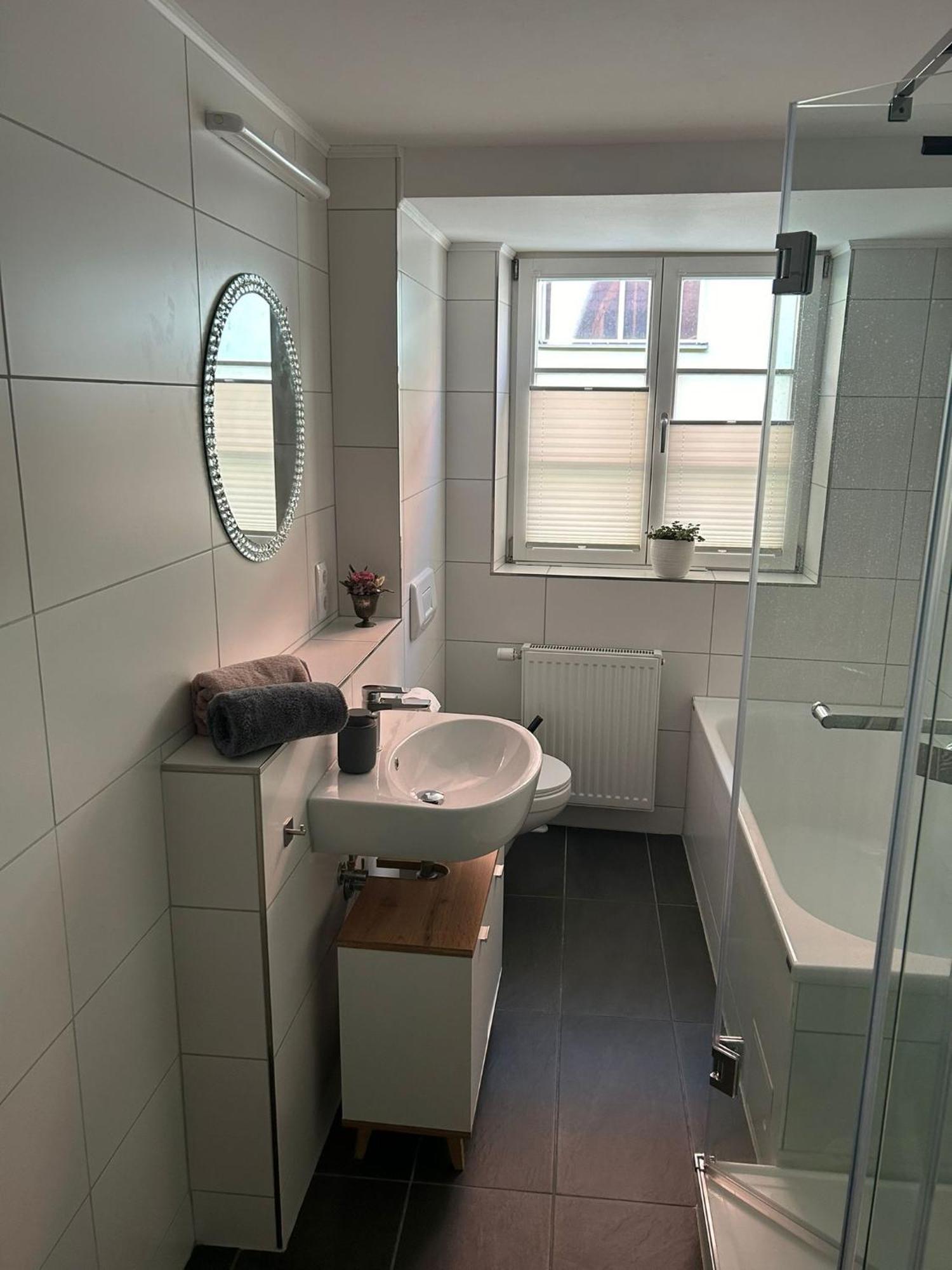 Dornroeschen Apartment ดิงเคลส์บืล ภายนอก รูปภาพ