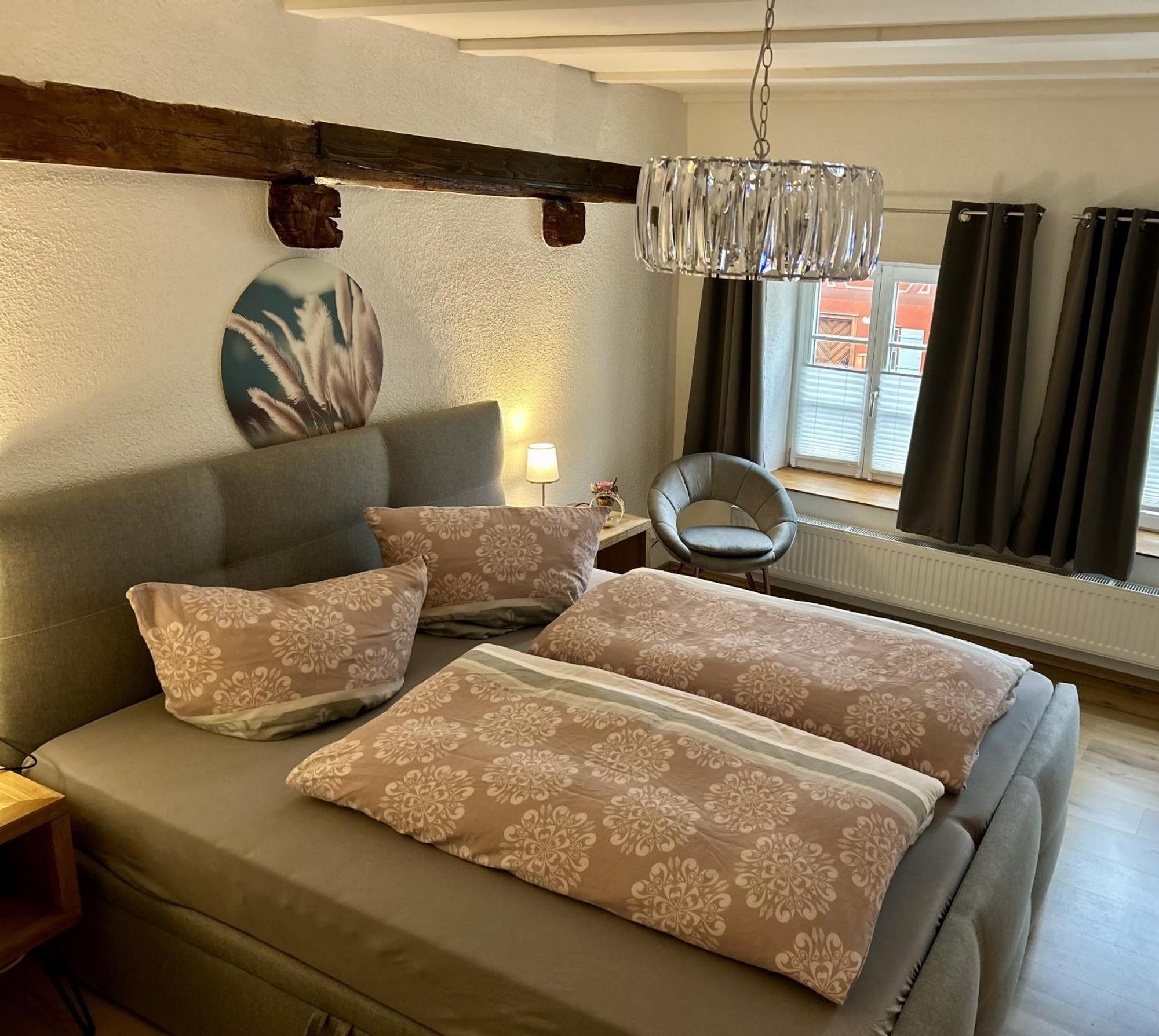 Dornroeschen Apartment ดิงเคลส์บืล ภายนอก รูปภาพ